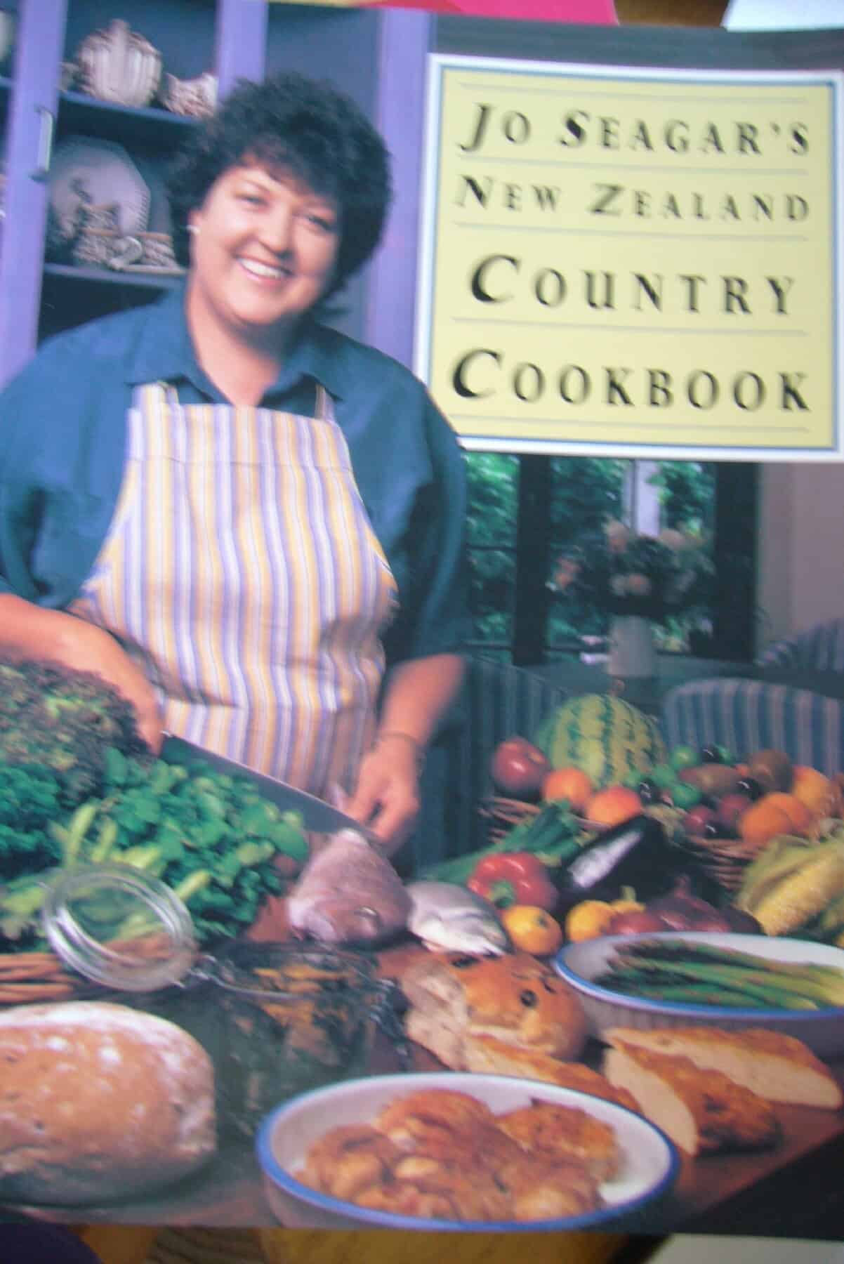 Jo Seagar's New Zealand Country Cookbook