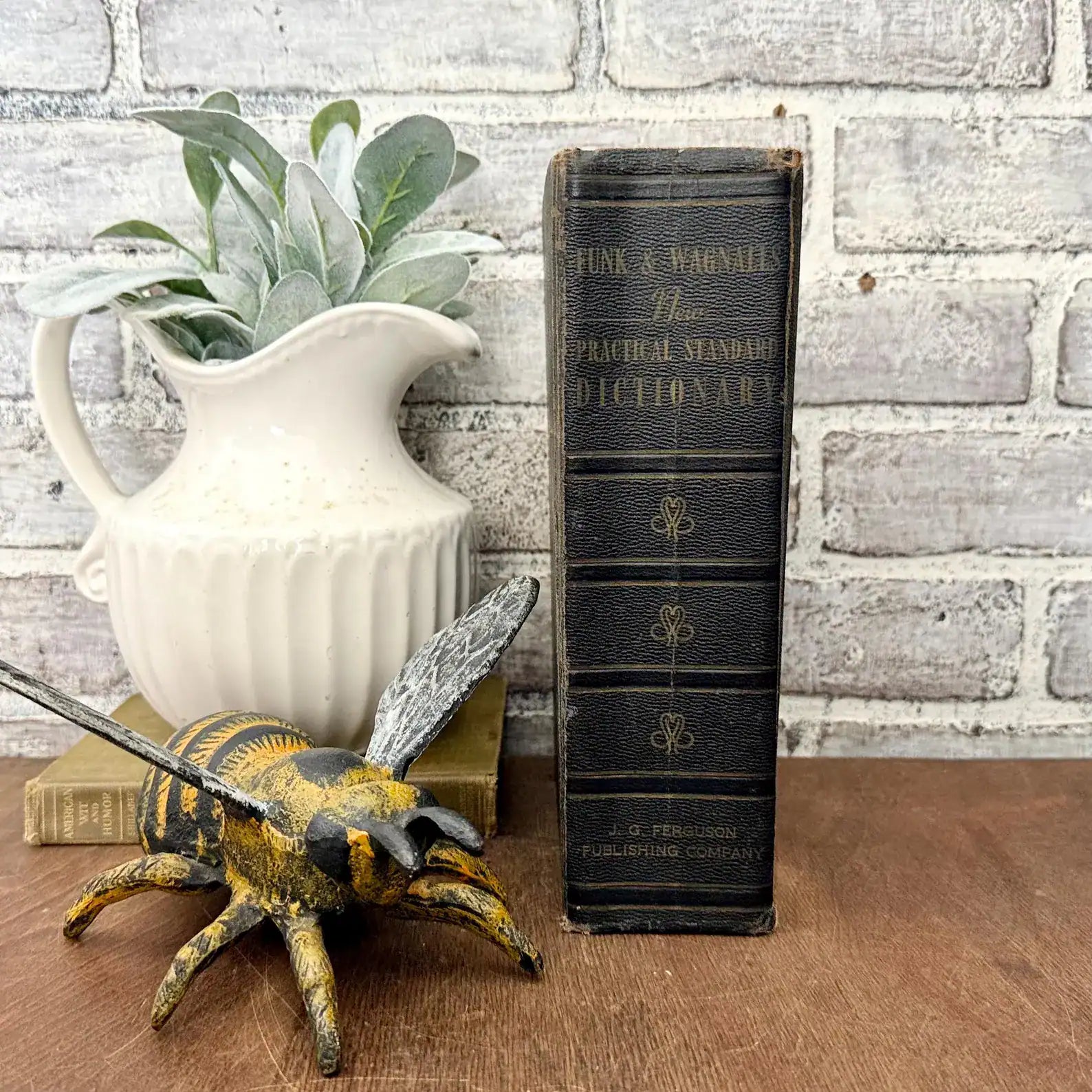Funk &amp; Wagnalls New Practical Standard Dictionary