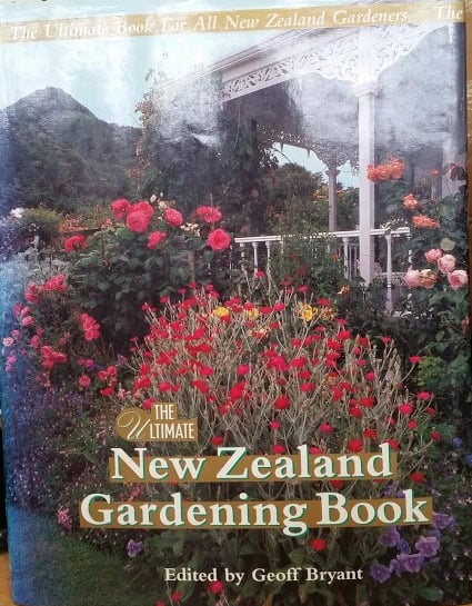 The Ultimate New Zealand Gardening Book